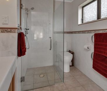 Warm and Welcoming 3-Bedroom Home – Great Area, Great Schools! - Photo 5