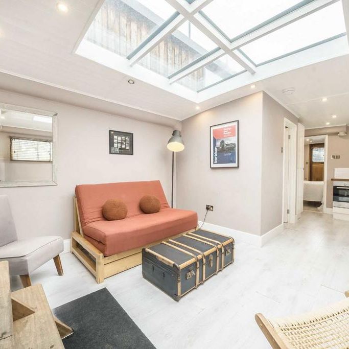 1 bedroom detached house to rent - Photo 1