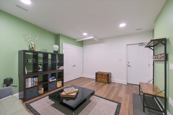 For Lease - 115 High Street Unit# 1, Mississauga, Ontario - Photo 1