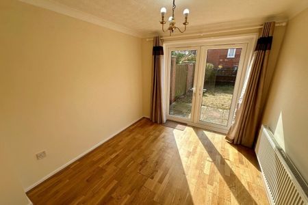 Melbourne Drive - Photo 3