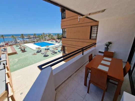 Alquiler de piso en Calle Jacinto Benavente, 2 - Photo 1