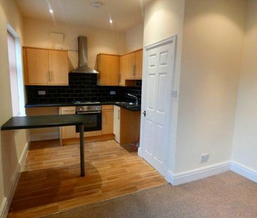 1 Bedroom Flat to Rent in Ashton - Photo 3