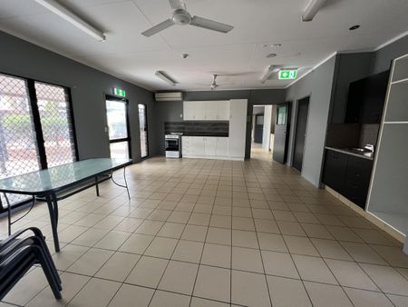 Perfect for NDIS carers - Photo 4