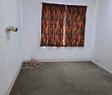 Affordable 2-Bedroom Apartment in Prime CBD Location! - Photo 3