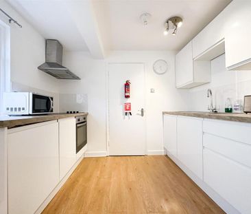 Studio to rent - Photo 5