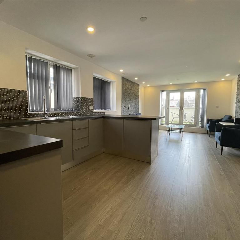 2 bedroom apartment to rent - Photo 1