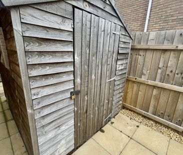 3 bed Semi-detached in Glenrise Close , Cardiff, CF3 0AS - Photo 1