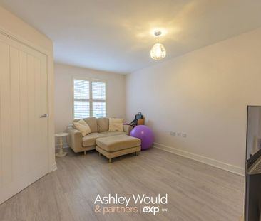 3 bedroom semi-detached house to rent - Photo 1