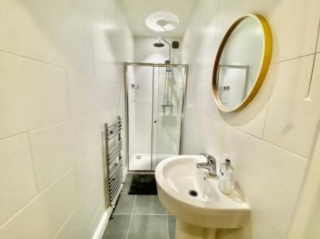 Church Street, Silverdale, ST5 - Photo 5