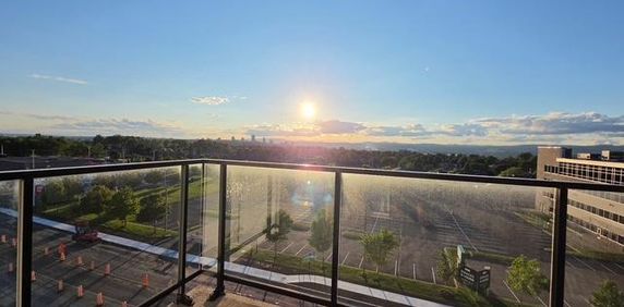 Cession de bail - Condo locatif 4 1/2 + Lévis (Desjardins) ***1 mois gratuit**** Animaux acceptés. - Photo 2