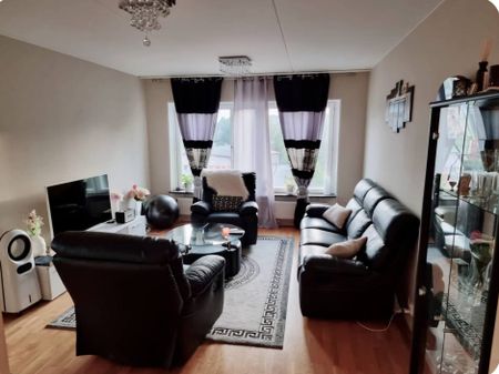 Loviselundsvägen, Hässelby - Photo 2