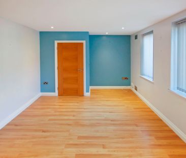 Thornbury, Bristol, Gloucestershire, BS35 2BS - Photo 1