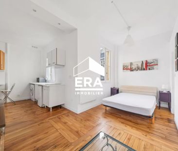 Grand studio meublé de 23.02 m2 / Paris 8ème - Photo 3