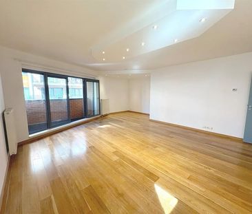 Appartement te huur - Foto 2
