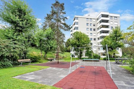 Helle 4.5-Zimmerwohnung im EG mit Balkon an zentraler Lage in Köniz - Photo 2