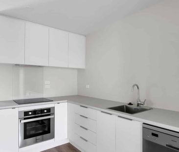 Stunning family home - Photo 4