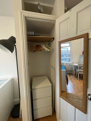 Studio Flat, Clapham Park Road, SW4 - Photo 2