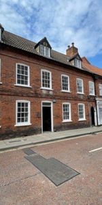 Appletongate, Newark, Notts, NG24 - Photo 4