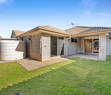 Family Home in Brassall - Photo 5