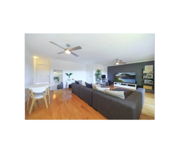 2 BEDROOM UNIT - WALKING DISTANCE TO THE BEACH! - Photo 1
