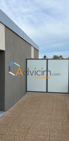 F 1 avec terrasse et 2 parkings - Photo 2