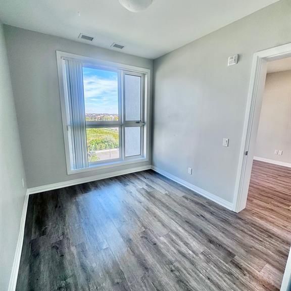 For Lease - 95 Dundas Street Unit# 511, Oakville, Ontario - Photo 1