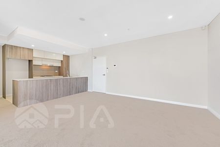 Modern 2 Bedrooms Apartment In Prime Location For Lease! - Photo 3