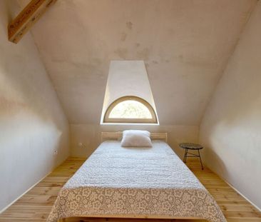 Wyjątkowe, klimatyczne mieszkanie na poddaszu - Фото 4