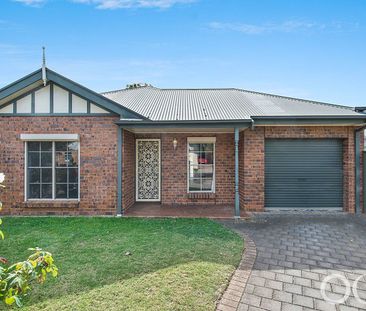 Open The Door to Immaculate Courtyard Living in Broadview - Photo 5