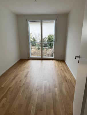 Attraktive 5.5 Familienwohnung im 2. OG / DG in Pratteln - Foto 1