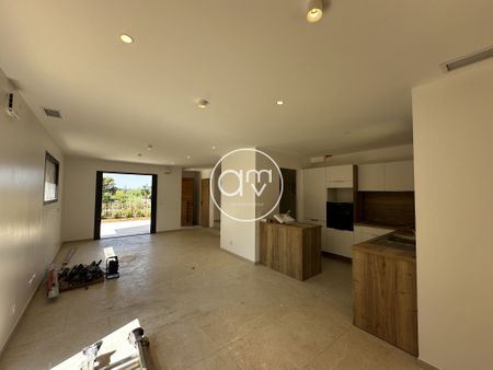 Location Maison 4 pièces 99m² TOULON 83100 - Photo 3