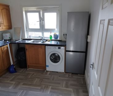 2 Bed Flat, Rutherglen, G73 - Photo 3