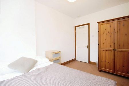 1 bedroom semi-detached house to rent - Photo 5
