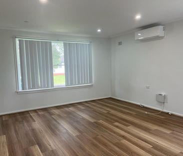 Family-Friendly Home in a Prime Location! - Photo 5