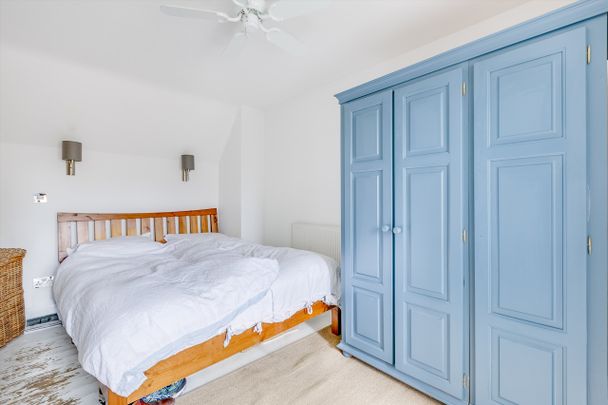 Penton Place, SE17, London - Photo 1