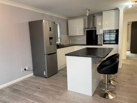 1 bedroom apartment to rent - Photo 4