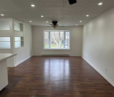 For Lease - 868 Magnolia Avenue, Newmarket, Ontario - Photo 5