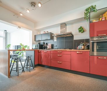 Karaktervolle gezinswoning nabij centrum Kortrijk - Photo 4