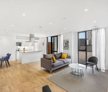 Forrester Way London E15 - Photo 3