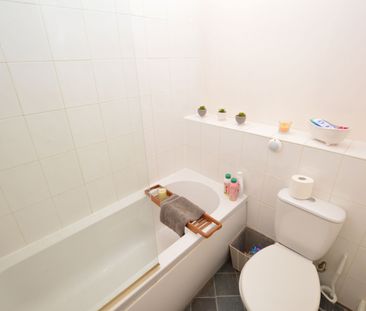 1 bedroom apartment to rent Oxford Court, Oxford Road, Colchester, CO3 - Photo 1