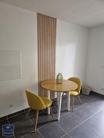 Location Appartement 1 pièce 24m² TOULON 83100 - Photo 3