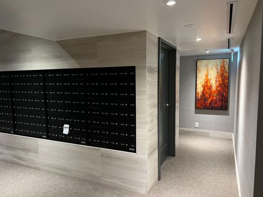 For Lease - 50 Charles Street Unit# 2709, Toronto, Ontario - Photo 1