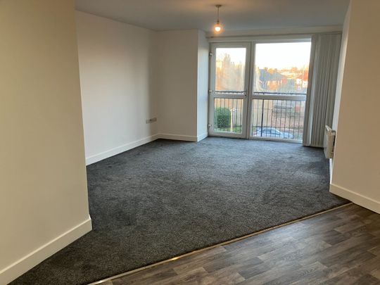 2 Bed Flat, Kirk Beston Close, LS11 - Photo 1