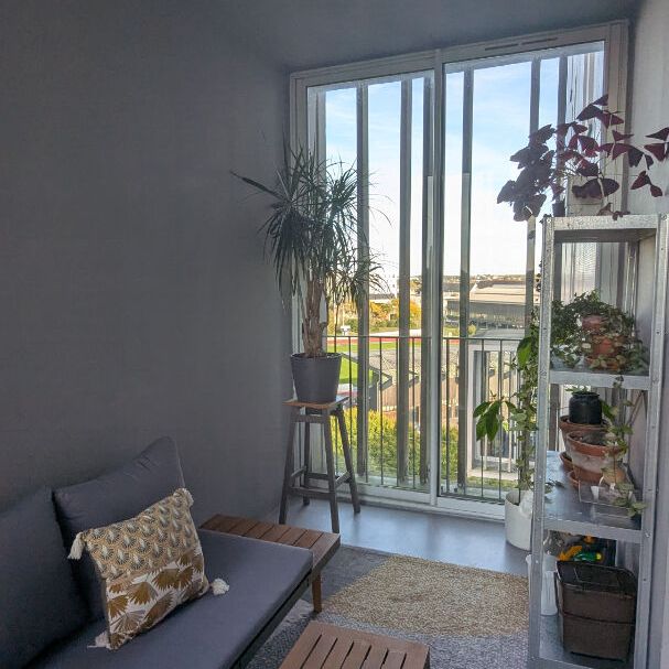 Appartement Nantes 2 piï¿½ce(s) Meublï¿½ / Ile de Nantes - Loggia - Photo 1