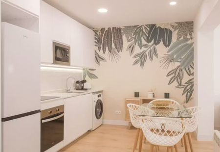 Calle de Amalia, Madrid, Community of Madrid 28020 - Photo 4