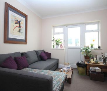 1 bedroom property to rent - Photo 1