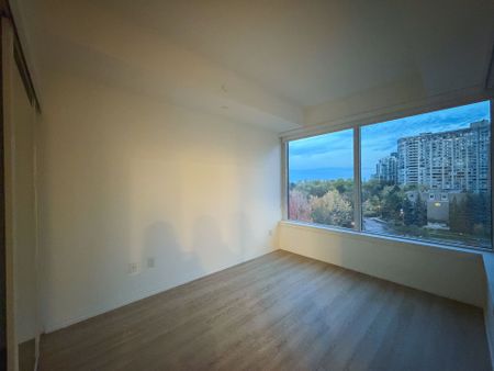For Lease - 75 Canterbury Place Unit# 812, Toronto, Ontario - Photo 3