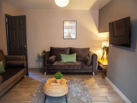 Brock Street Unit 2 - Photo 5