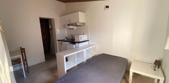 Location Appartement 1 pièce 15m² BORDEAUX 33800 - Photo 2