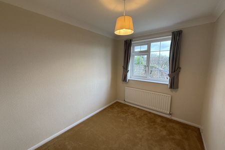 Orchard Court - Photo 3